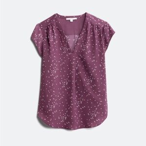 Cute purple v-neck blouse! Size S